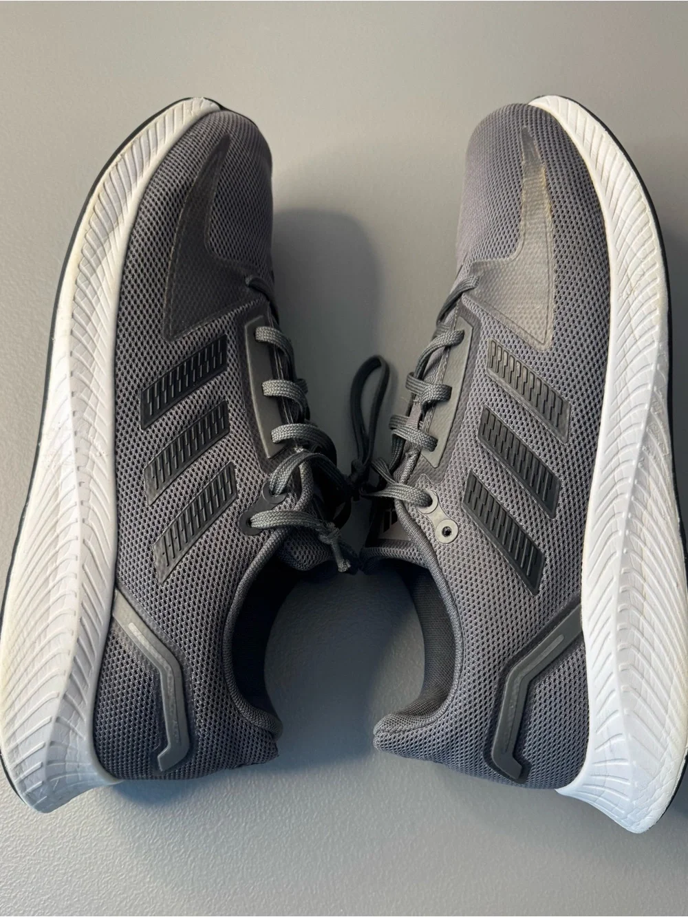 adidas Men's Gray and Black Athletic Running Shoes Size US 11